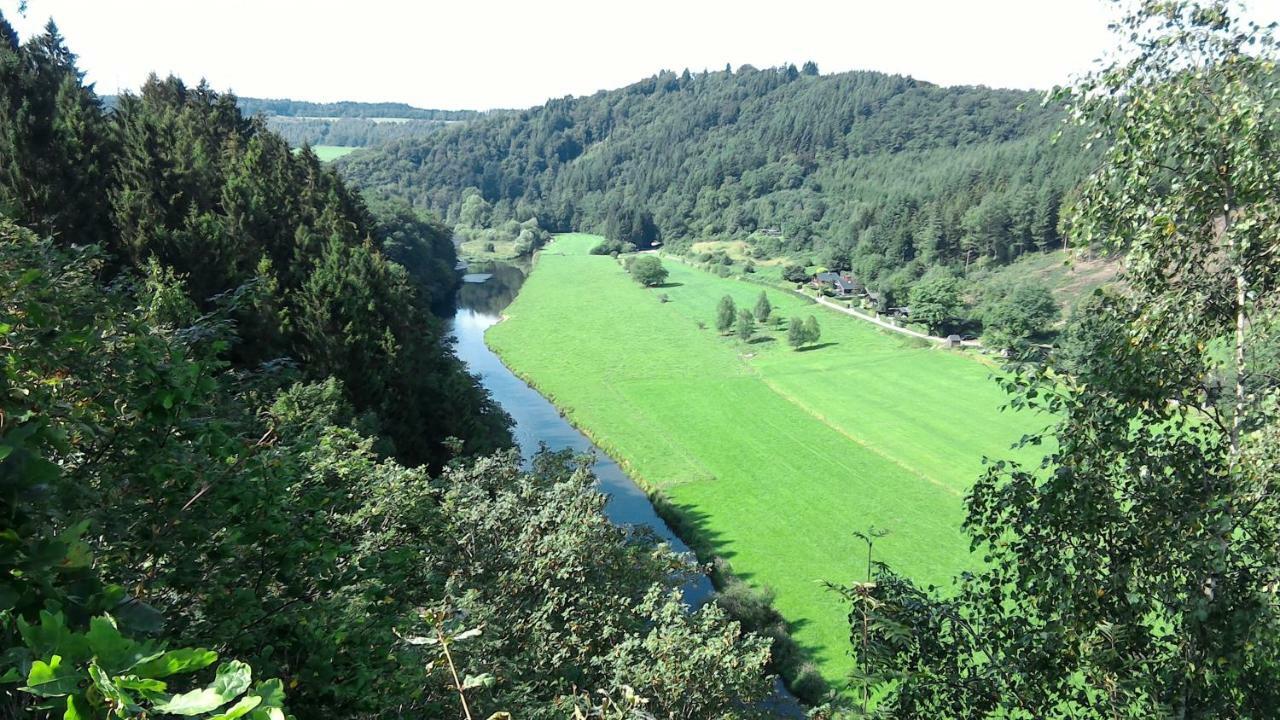 Gite Le Courtil Bouillon Exterior photo